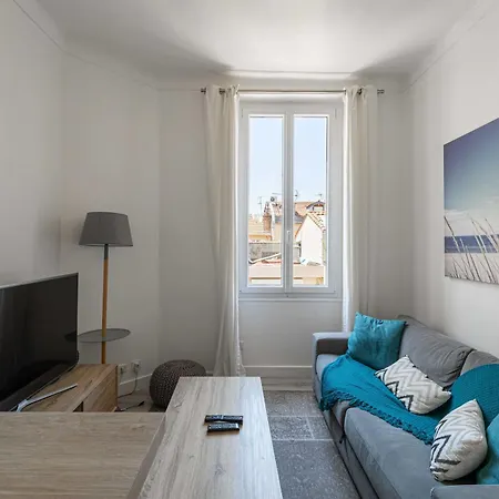 Beautiful Renovated Near Croisette Cannes