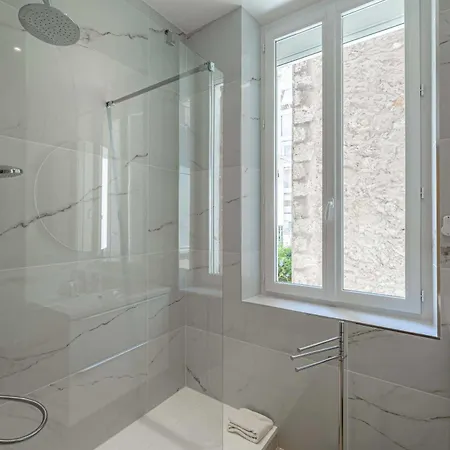 Beautiful Renovated Near Croisette Cannes